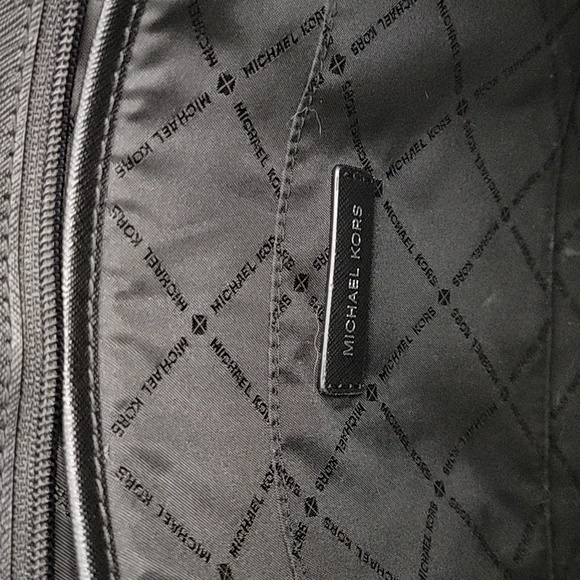 Michael Kors black leather tote purse and matching wallet. - Picture 6 of 12